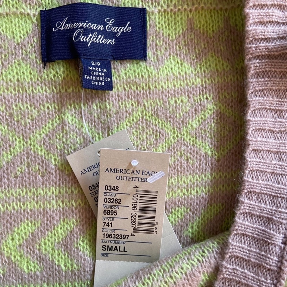 American‎ Eagle AE womens size small s sweater taupe and green cozy festive wool - Picture 2 of 4